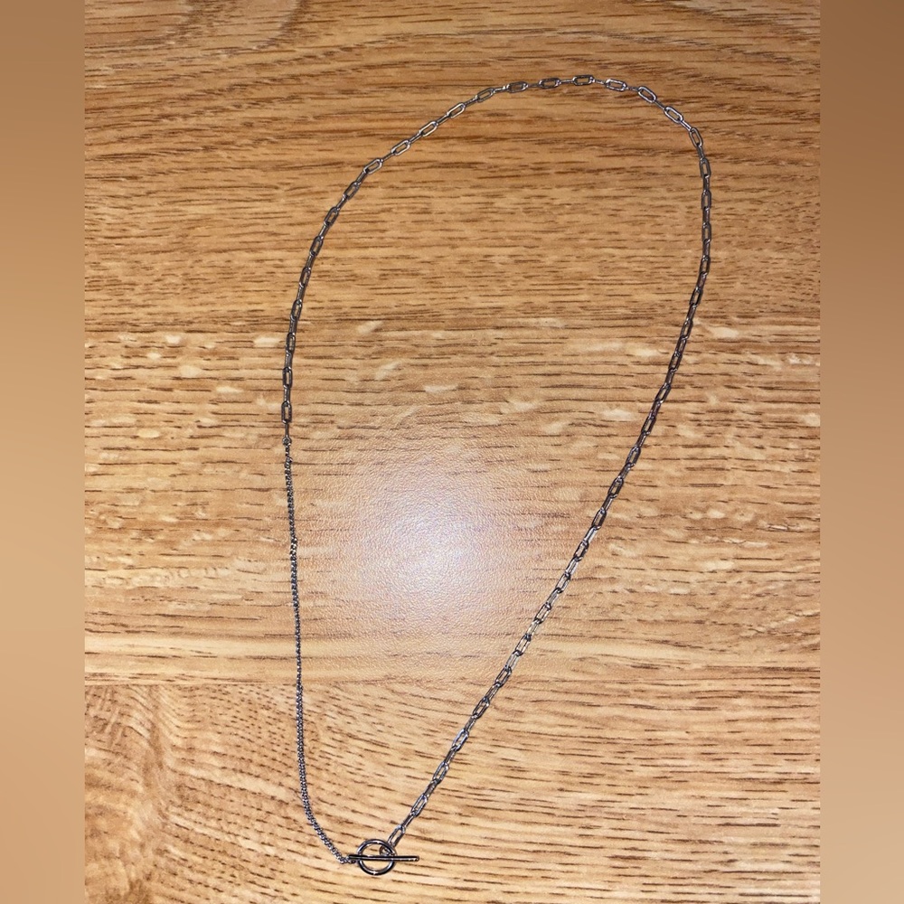 Silver chain necklace